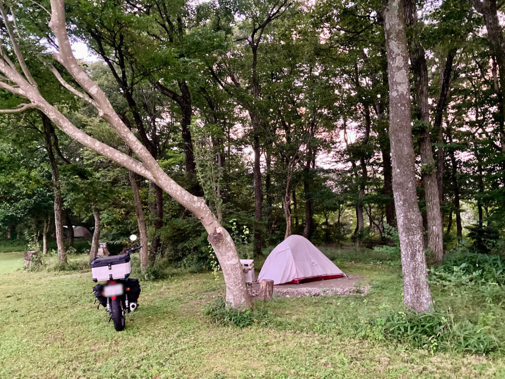 テントとバイク