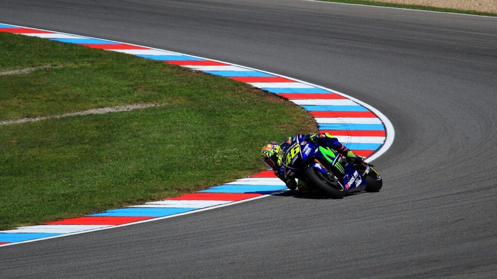 brno, motogp, valentino rossi, 46, champ, yamaha, race, racing, motorbike, speed, championship, circuit, fast, grand prix, gp, motorcycle, sports, track, power, drive, competition, asphalt, machine, italian, gray power, motogp, motogp, valentino rossi, valentino rossi, valentino rossi, valentino rossi, valentino rossi