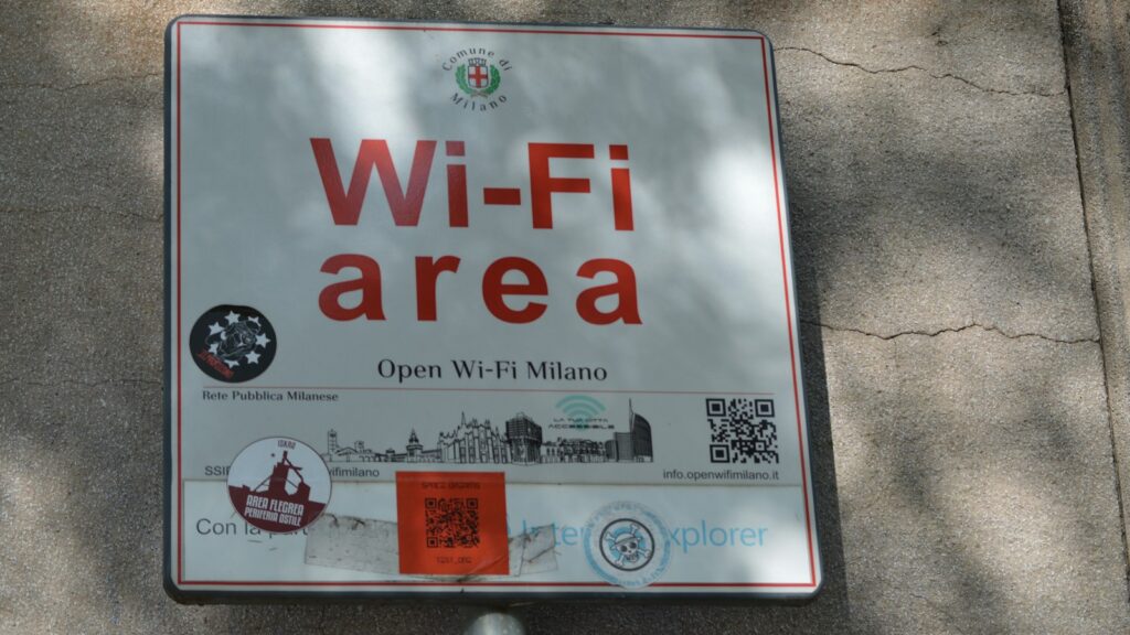 A sign that is on the side of a building