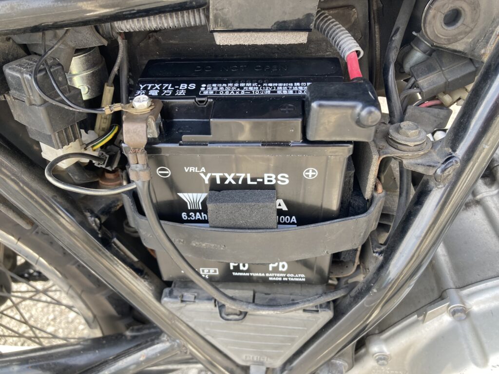 バッテリー接続